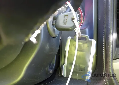 2015 GMC Sierra 1500 Denali z USA, uszkodzony, nr VIN 3GTU2WEJ9FG295202